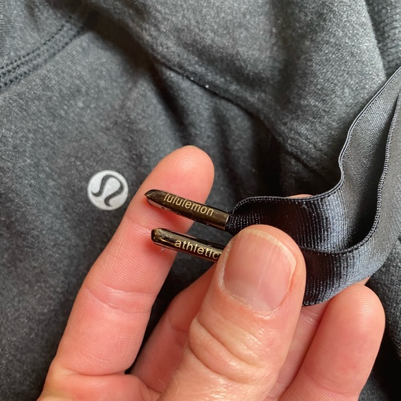 Lululemon Refresh Snap Up Grey Women's Sweatshirt, Size 10 - Picture 3 of 6